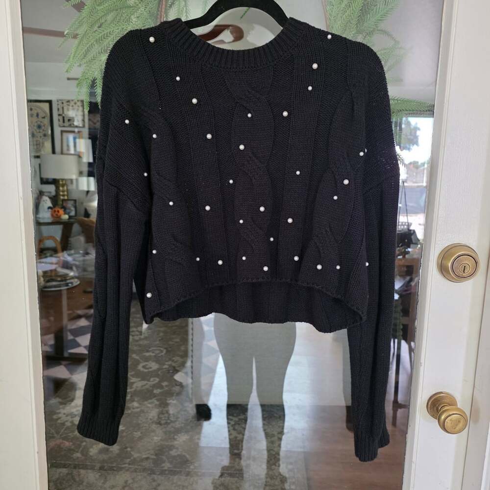 Love Tree Cable Knit Pearl Sweater Woman Size S Black